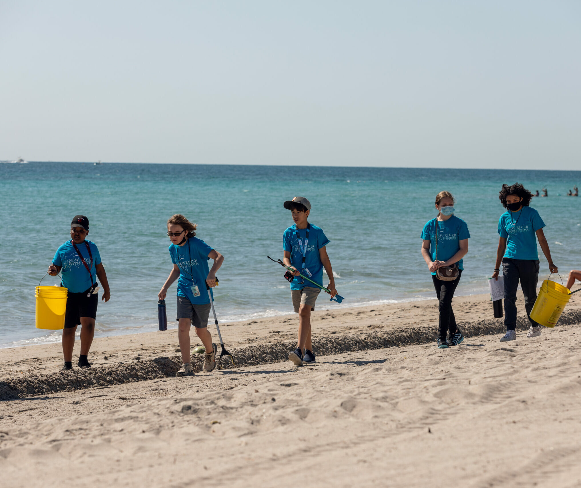 Kids at beach cleanup